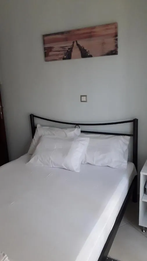 Eleni-Areti Apartment Pefkochori